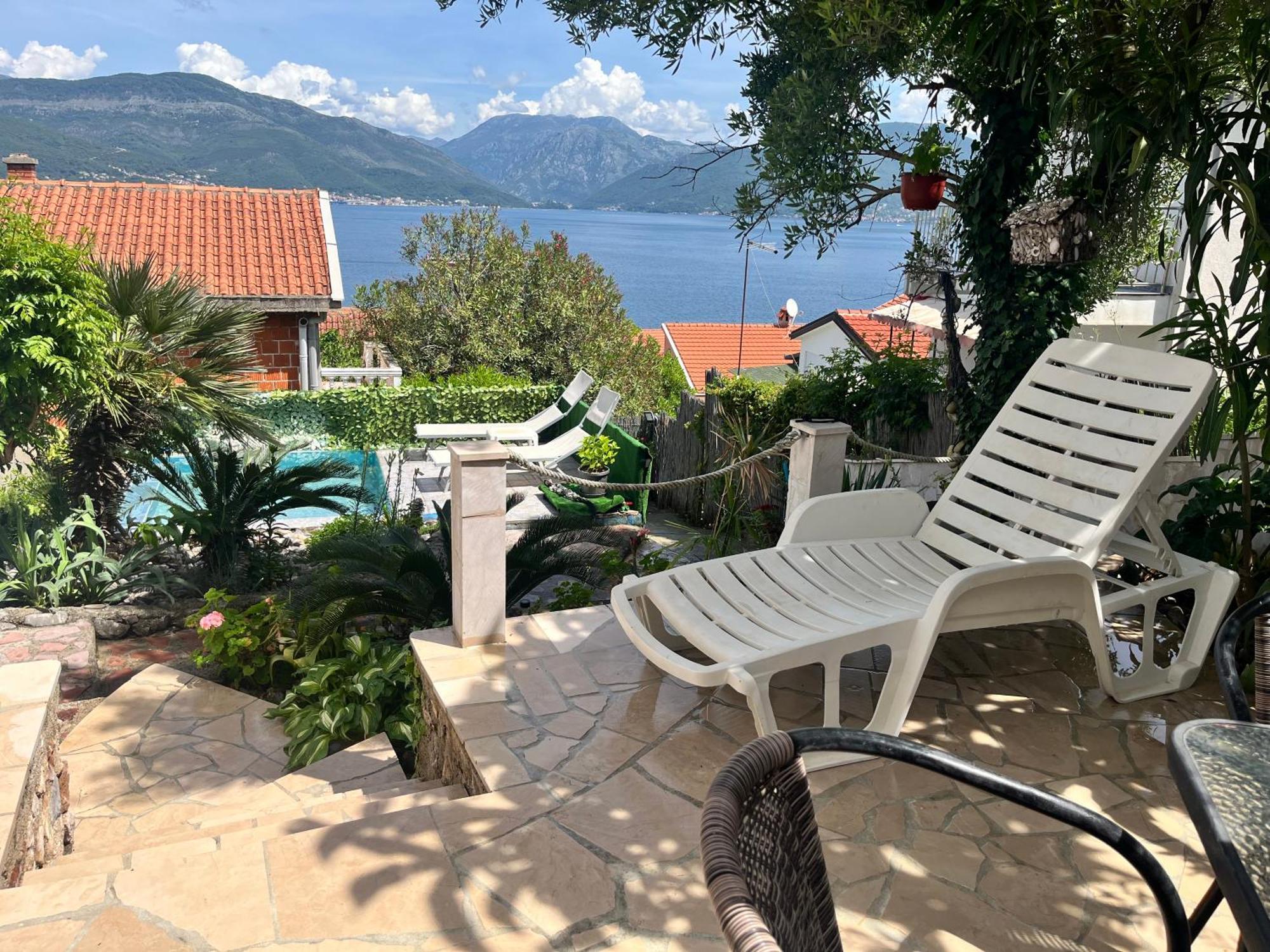 Apartments Obradovic Krasići Εξωτερικό φωτογραφία